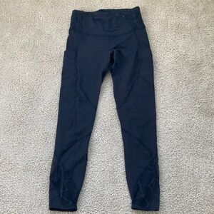 Lululemon leggings size 4